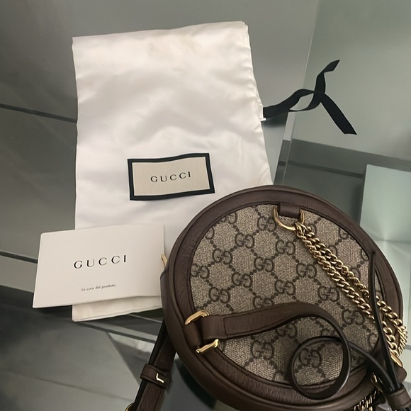 100% Authentic Gucci Ophidia Mini
Backpack - Picture 2 of 5
